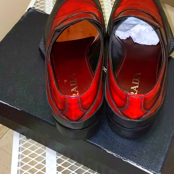 Men's Prada shoes - Picture 5 of 7